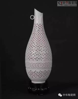 痴心镂雕瓷通花——通花瓷雕大师陈明华的工艺美术世界